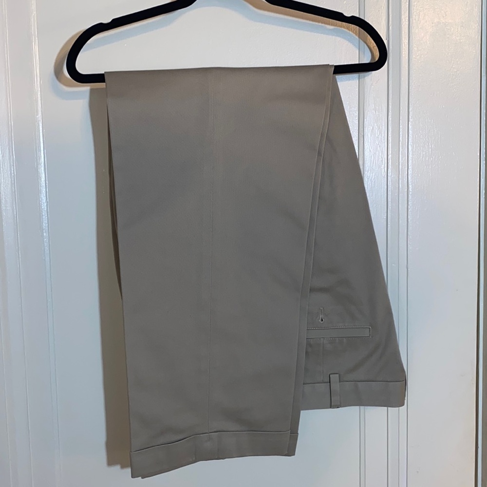 Brooks Brother’s Khaki Dress Pants 36x30